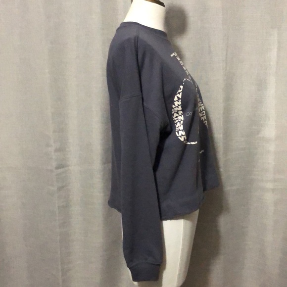 Like New Calvin Klein Sz XS Cropped Sweatshirt-Gray/Blue-Cotton Blend - Picture 8 of 13